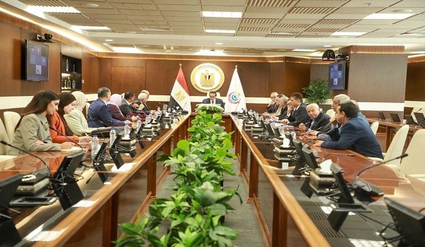 اجتماع اللجنة العليا لزراعة الأعضاء في مصر