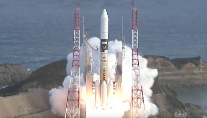 اطلاق اليابان للقمر الصناعي