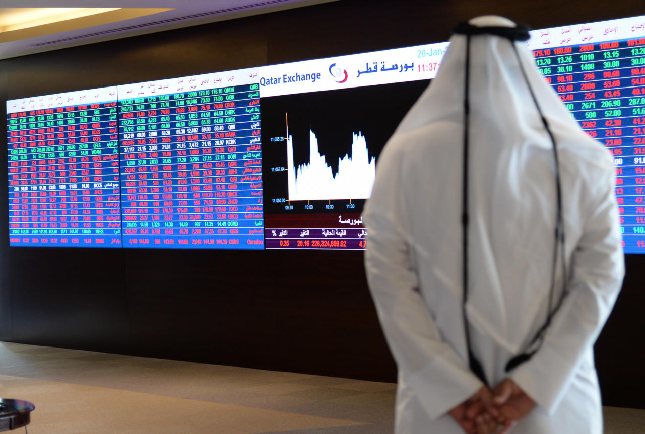 بورصة قطر تتراجع