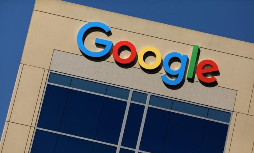 شعار جوجل في كاليفورنيا (صورة من رويترز)