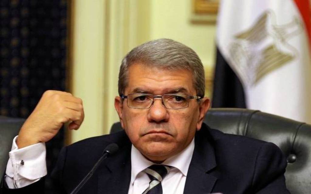 وزير المالية  عمرو الجارحي
