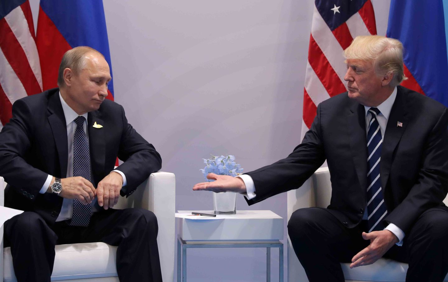 لقاء سابق للرئيس الروسي ونظيره الأمريكي