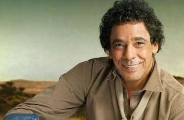 المطرب محمد منير