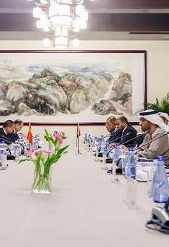 لقاء سلطان الجابر ووزير المالية الصيني