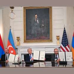 Azerbaijan, Armenia sign peace deal