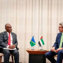 Abdullah bin Zayed meets Solomon Islands Prime Minister