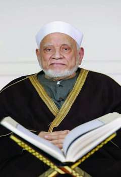 الدكتور أحمد عمر هاشم