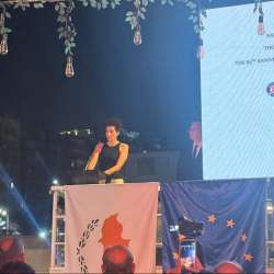  سفيرة جمهورية قبرص السفيرة بولي إيوانو