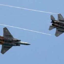 طائرات إسرائيلية في سماء بيروت