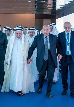 مجدي يعقوب وسلطان القاسمي