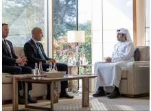 Maktoum bin Mohammed meets with CEO of SWIFT
