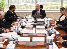 اجتماع وزير الصناعة