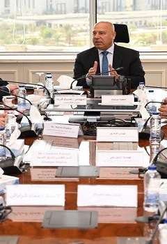 اجتماع وزير الصناعة