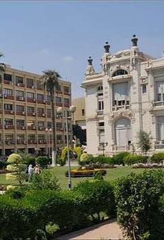 جامعة عين شمس