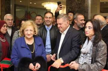 الصحفية سناء البيسي