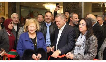 سناء البيسي أيقونة الفن والإعلام ضيف شرف صالون هيلوبوليس 47