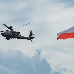 مطار بولندا