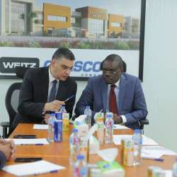 رئيس المركز الإفريقي ورئيس الهيئة المصرية للشراء الموحد