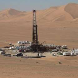 كشف بترولي بالصحراء الغربية