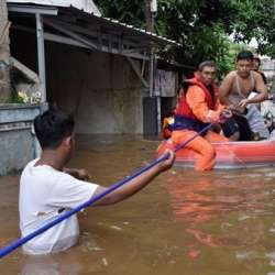 فيضانات إندونيسيا