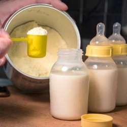 حليب الأطفال