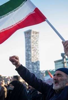 المحتجين بطهران