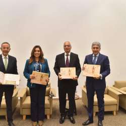 إعلان المتحف الكبير محايد كربونيا