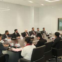 وفد نقل عجمان في الصين