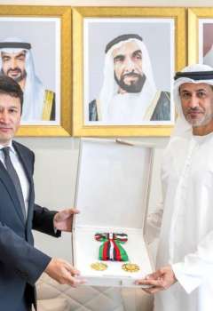 سعيد بن مبارك الهاجري وسفير أوزبكستان 