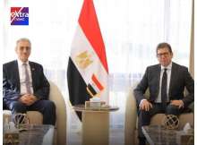 ؤئيس المخابرات العامة المصرية وعلي شعث