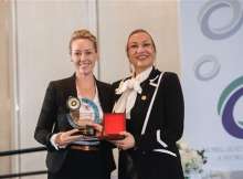 ياسمين فؤاد تحصد ميدالية الإسهام المتميز من صندوق نوبل للاستدامة لعام 2025