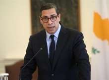  كونستانتينوس كومبوس، وزير خارجية جمهورية قبرص