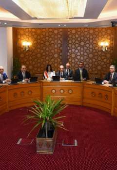 مشاورات سياسية مصرية قبرصية يونانية