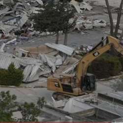 هدم مكاتب الأونروا