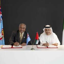 المهندس محمد المنصوري ونايسا تويناسيفا