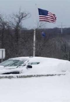 عاصفة ثلجية