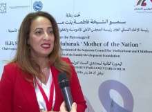 سعادة أميليا لكرافي عضو البرلمان الفرنسي