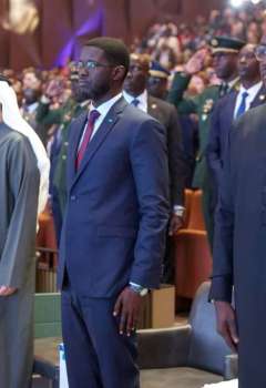 اجتماع الامارات والسنغال