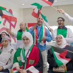 أصحاب الهمم الإماراتيون يقدمون 