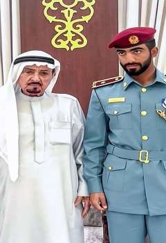 حاكم عجمان والملازم عبيد خليفة عبيد الكعبي