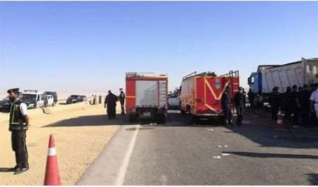 عاجل| مصرع 7 أشخاص وإصابة 6 في تفحم سيارة إثر حادث تصادم بمطروح