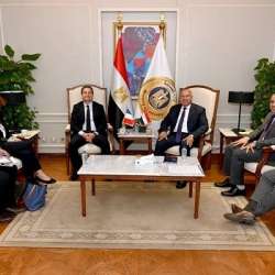 لقاء وزير النقل والسفير الفرنسي