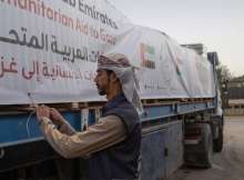 قافلة مساعدات غذائية 