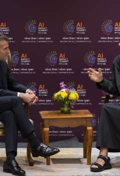 ولي عهد أبوظبي والرئيس الفرنسي