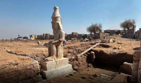 بعد الكشف عن الجزء العلوي في 2024.. ترميم تمثال للملك رمسيس الثاني في المنيا