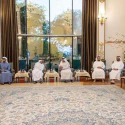 حاكم رأس الخيمة يستقبل وفد الخارجية