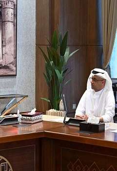 رئيس مالية أبوظبي ورئيس وزراء مصر