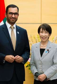 رئيسة وزراء اليابان و