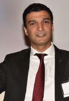 المهندس خالد هاشم وزير الصناعة المصري