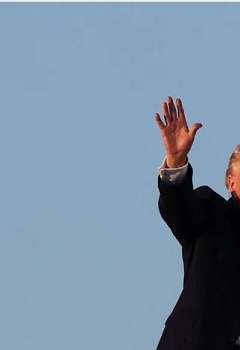 ترامب لمح إلى إمكانية وقف الحرب